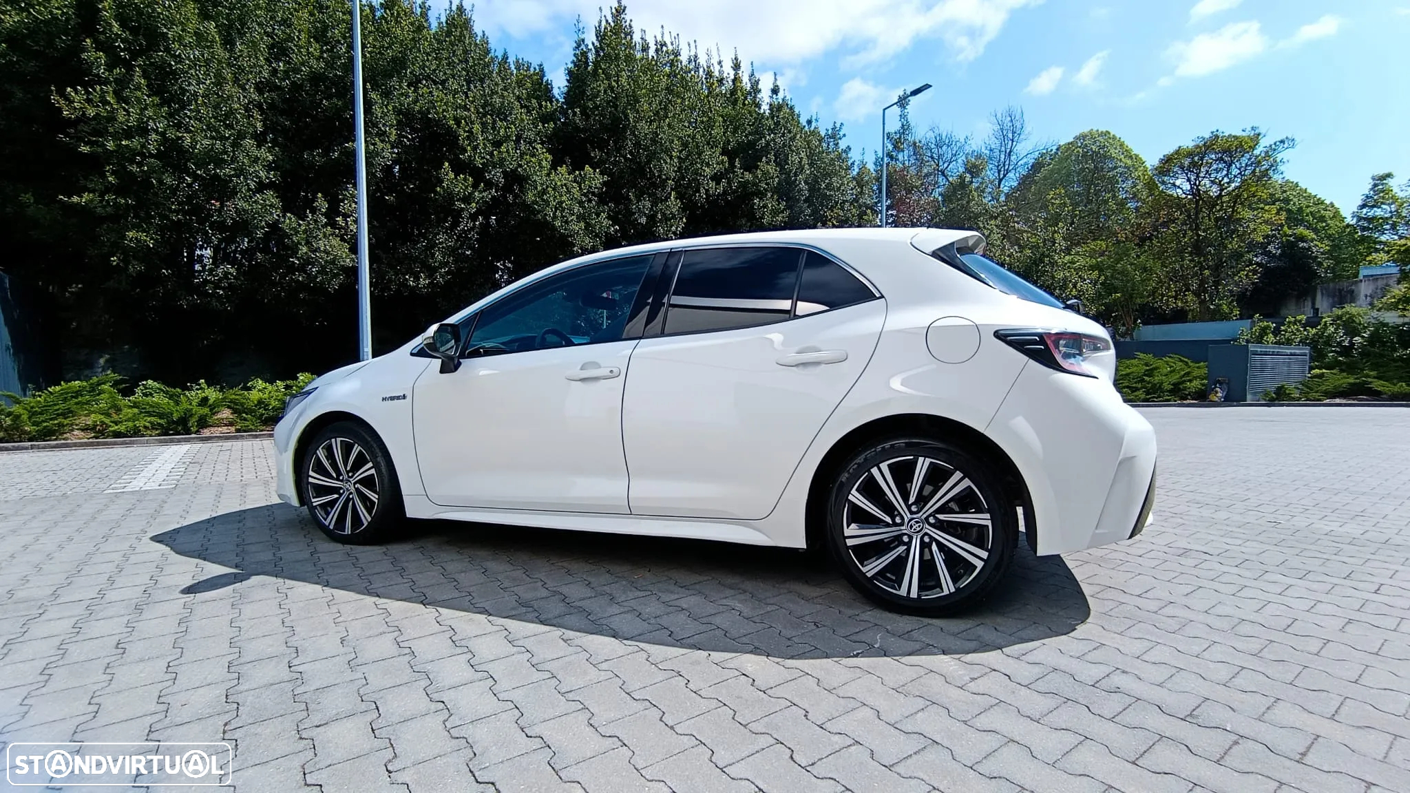 Toyota Corolla 1.8 Hybrid Exclusive - 7