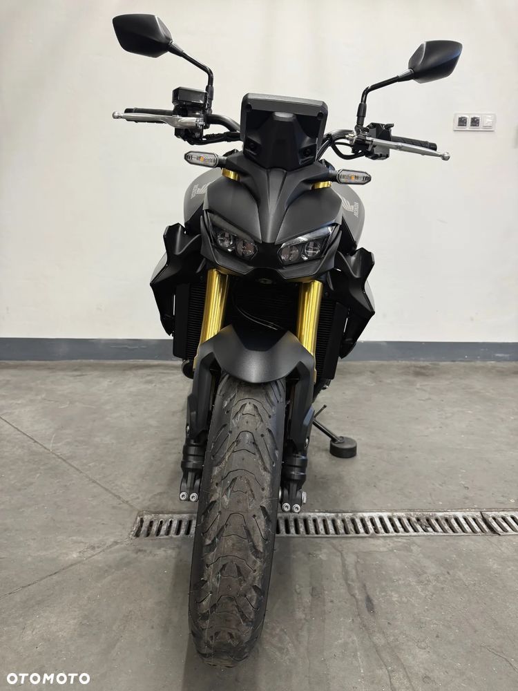 Honda Hornet - 37