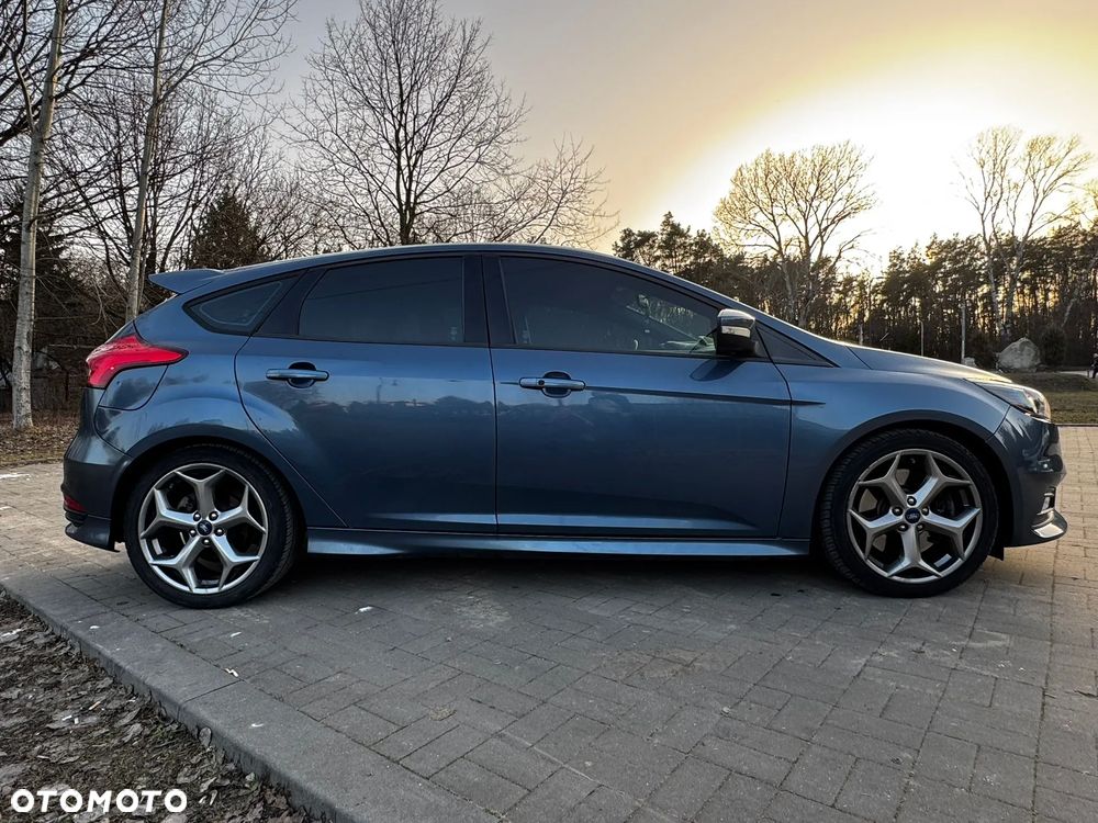 Ford Focus - 6