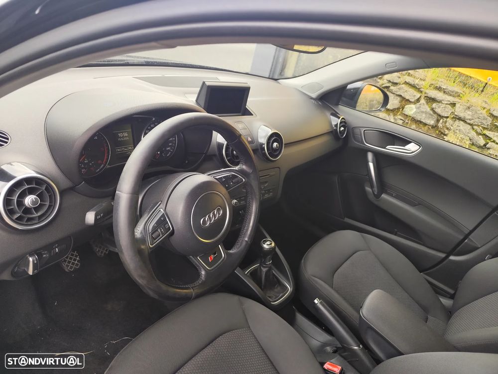 Audi A1 Sportback 1.6 TDI S-line - 16