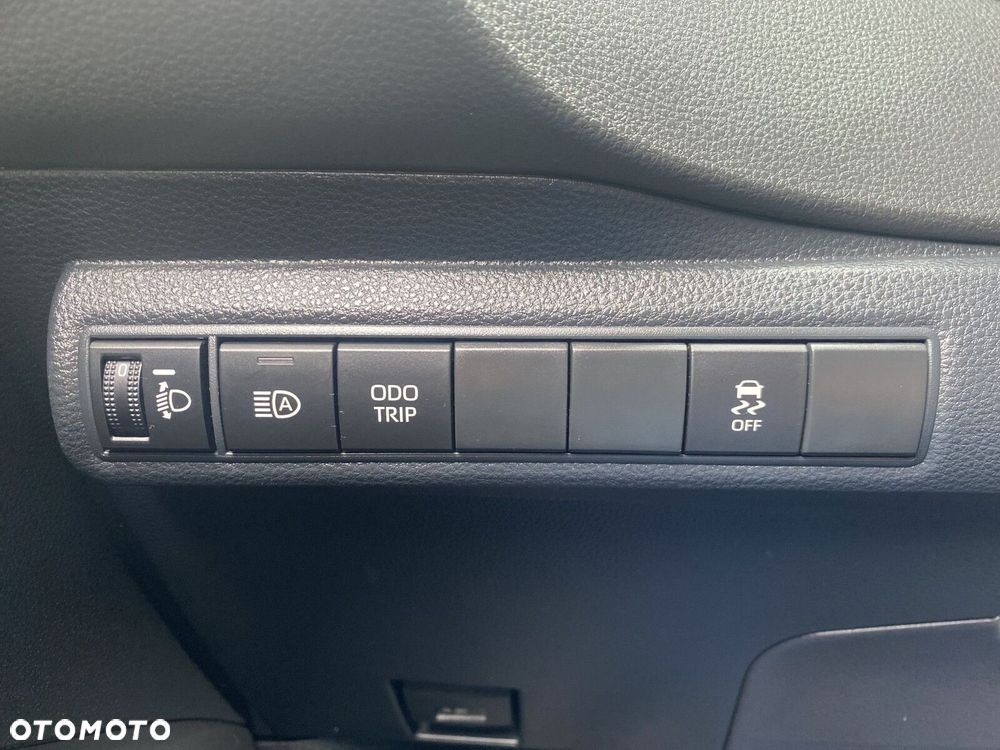 Toyota Corolla - 19