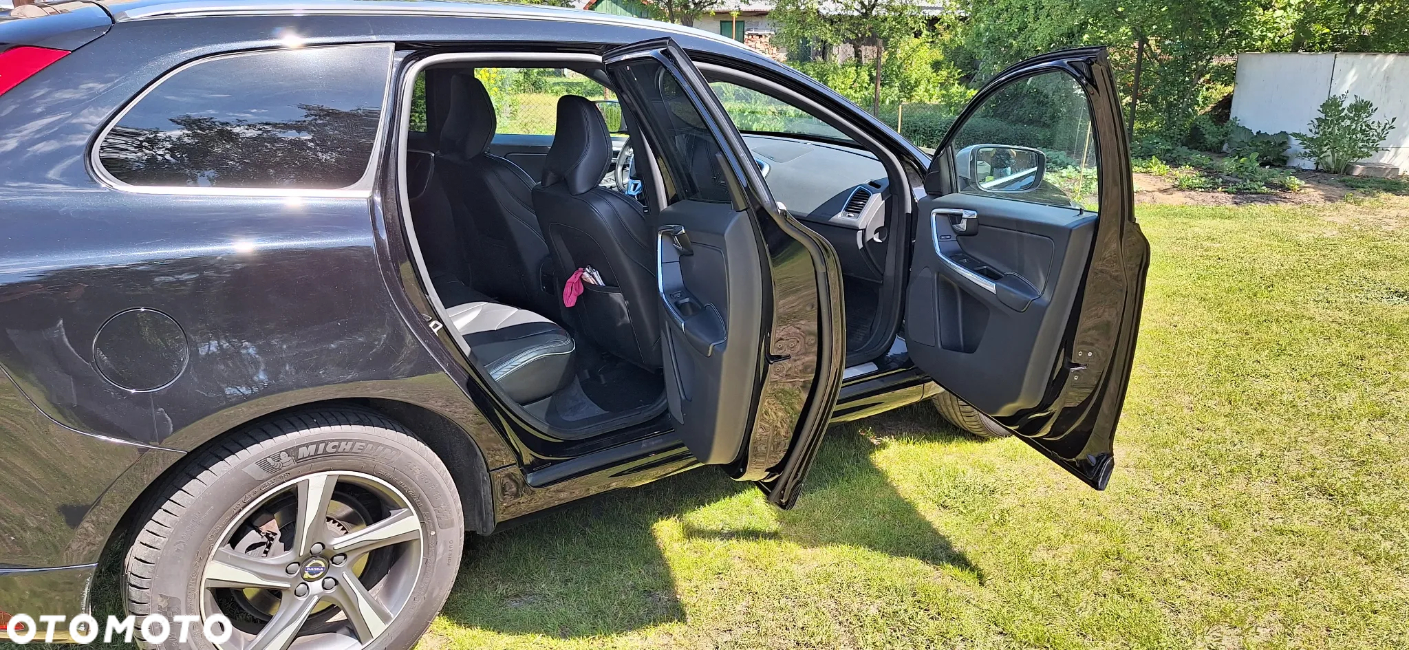 Volvo XC 60 D4 R-Design - 15