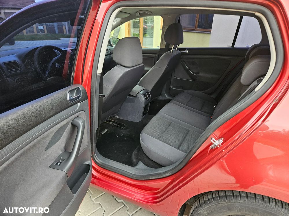 Volkswagen Golf 1.6 Comfortline - 16