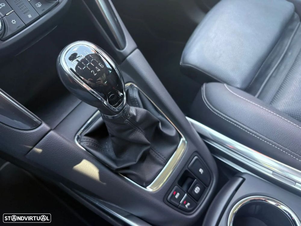 Opel Zafira 2.0 CDTI Cosmo - 44