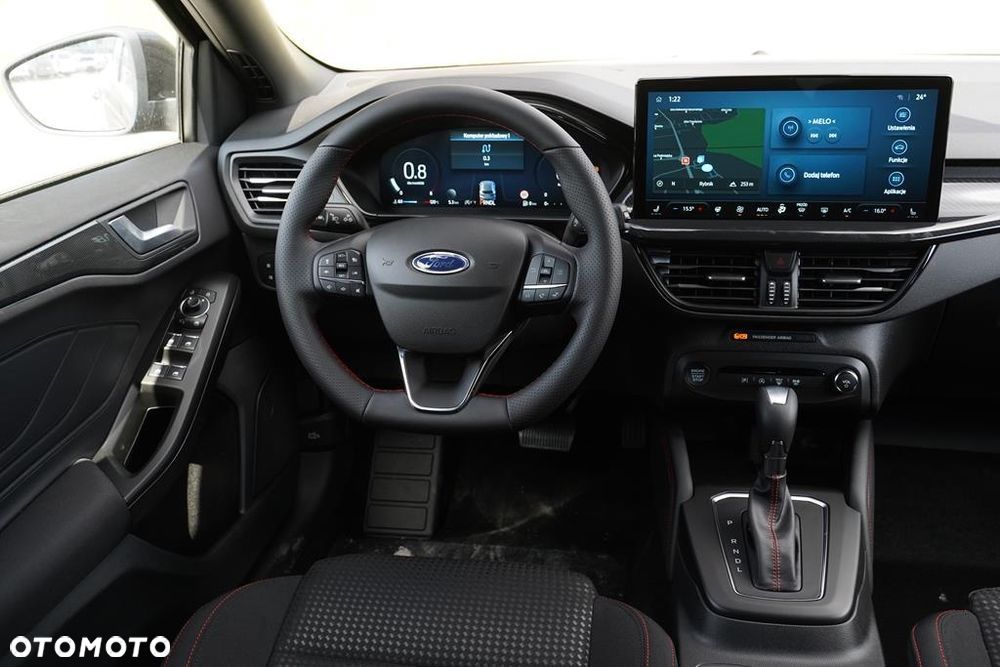 Ford Focus 1.0 EcoBoost mHEV ST-Line X - 15