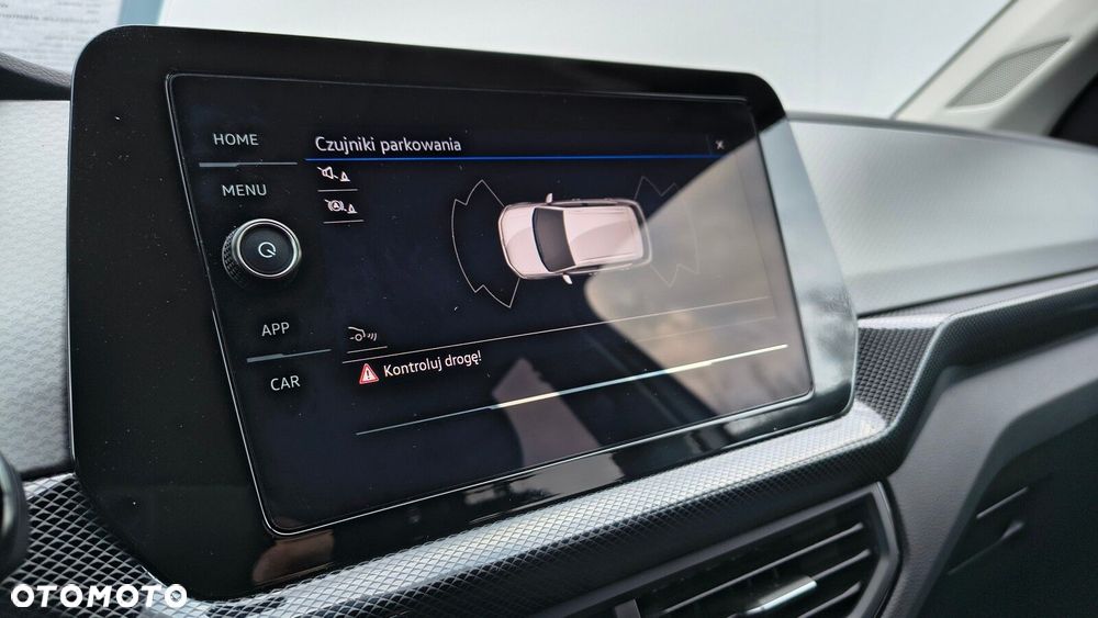 Volkswagen T-Cross - 18