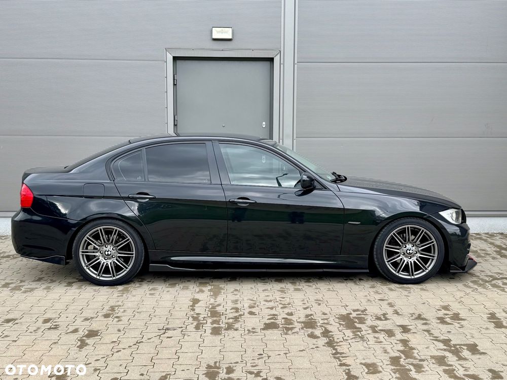 BMW Seria 3 318d Sport Line - 18