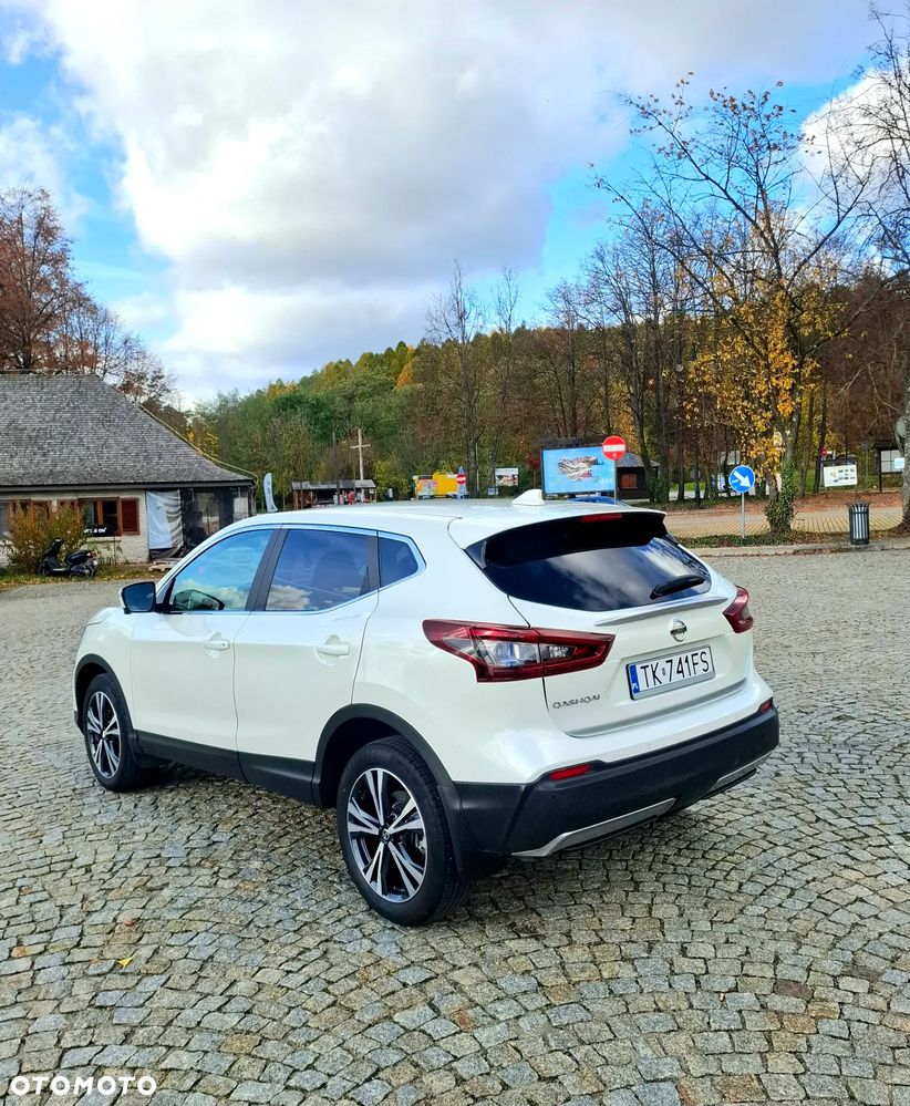 Nissan Qashqai 1.3 DIG-T N-Connecta DCT - 9