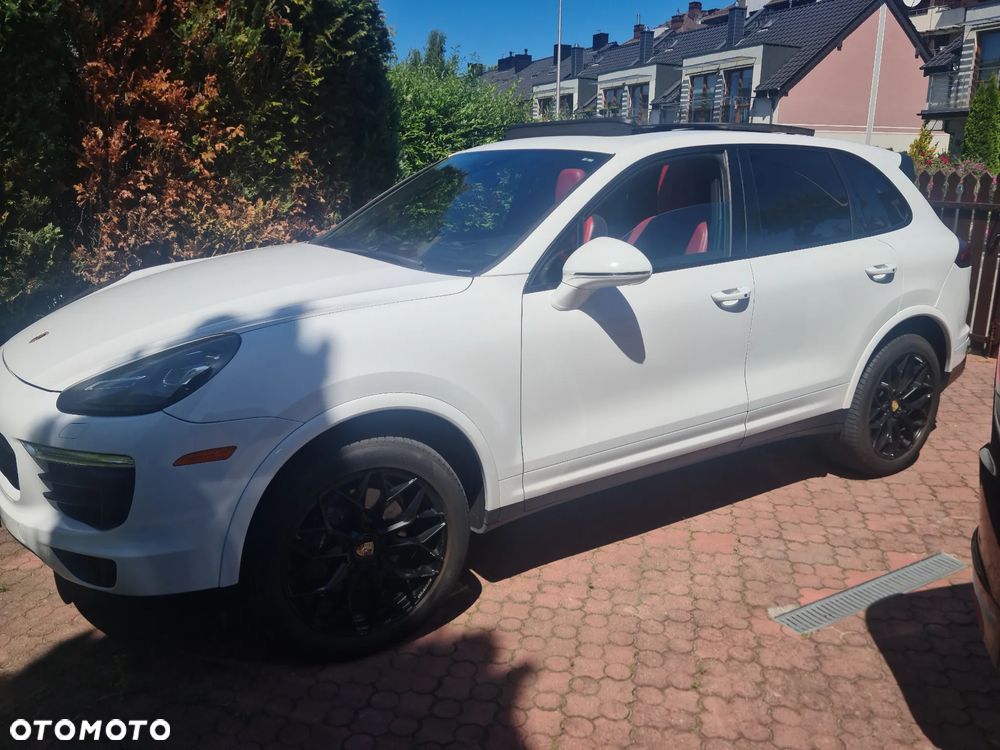 Porsche Cayenne Platinum Edition - 13
