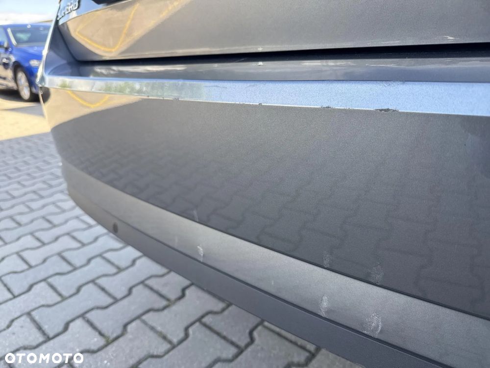 Skoda Superb 2.0 TSI Style DSG - 30