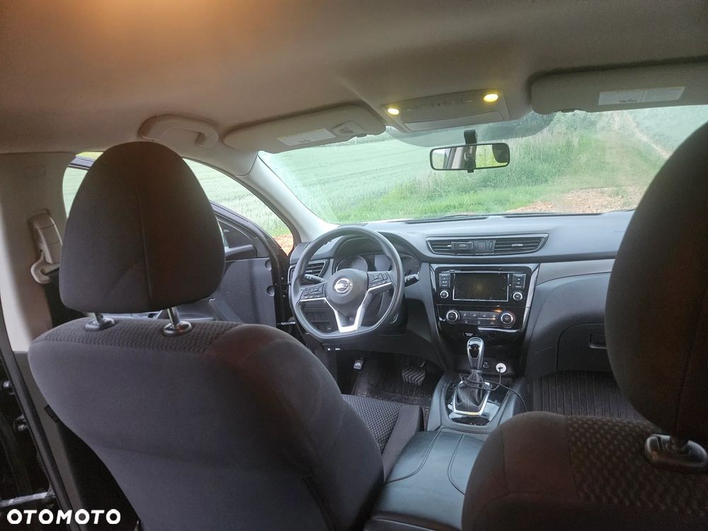 Nissan Rogue - 8