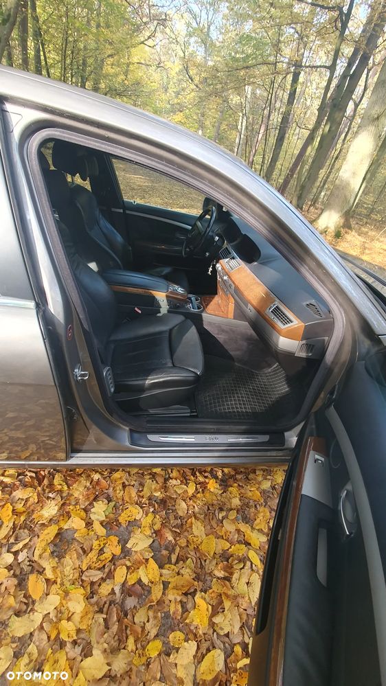 BMW Seria 7 740i - 15