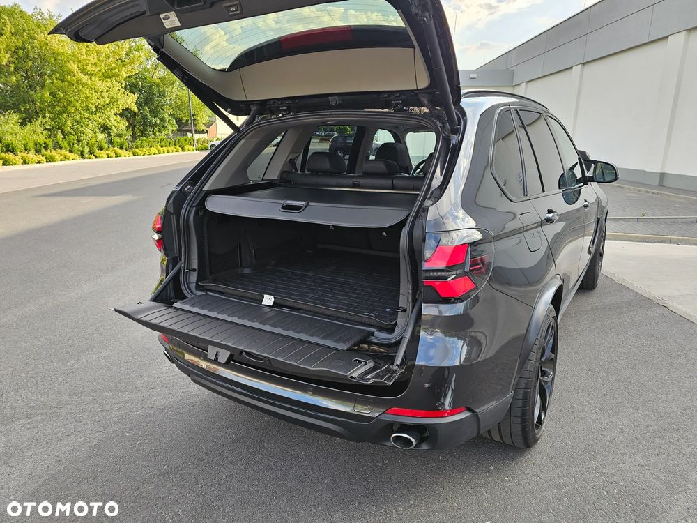 BMW X5 xDrive35i Sport-Aut - 19