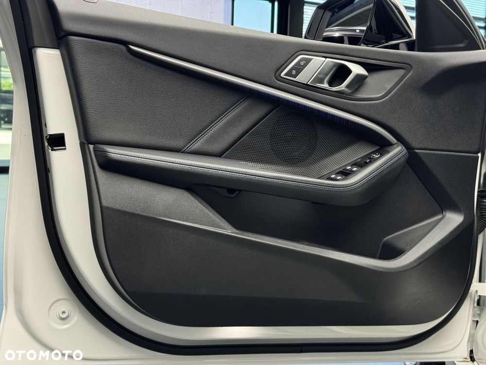 BMW Seria 1 118i M Sport - 14