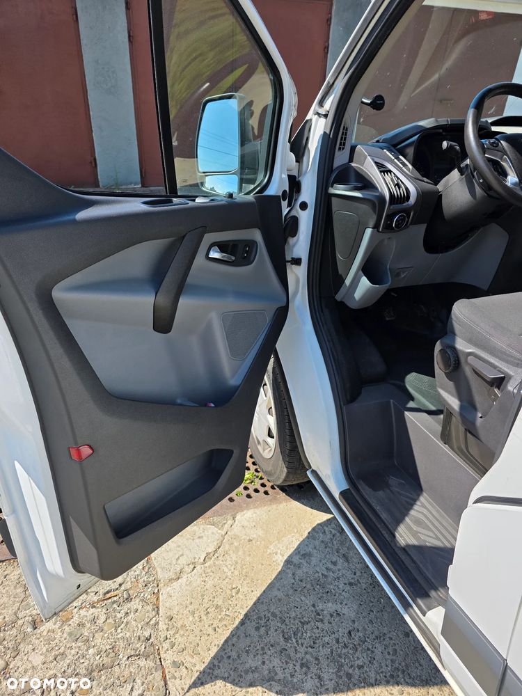 Ford Transit Custom - 23
