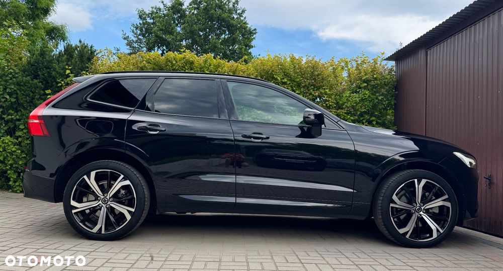 Volvo XC 60 B4 D AWD Plus Dark - 8