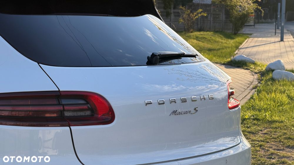 Porsche Macan Turbo Performance - 10