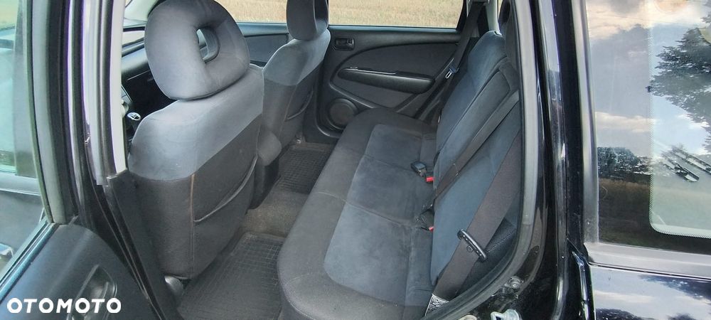 Mitsubishi Outlander 2.0 Comfort 4WD - 17