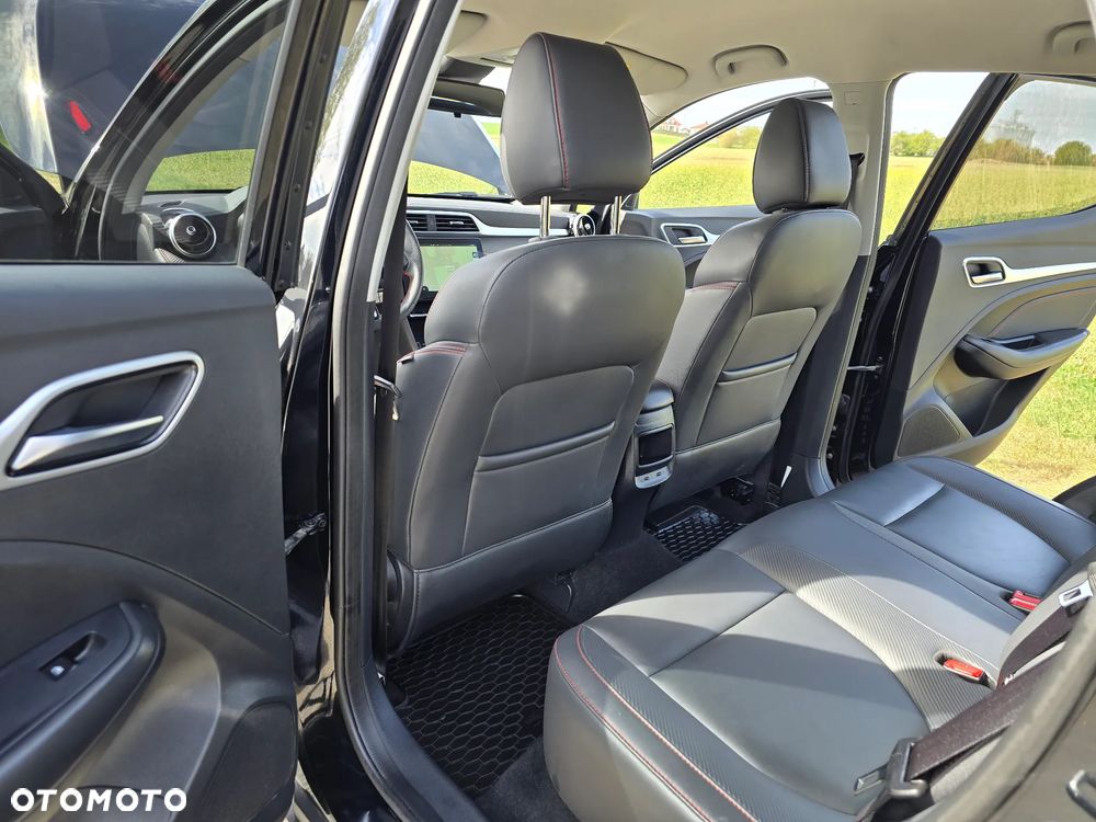 MG ZS 1.5 VTi-Tech Exclusive - 11