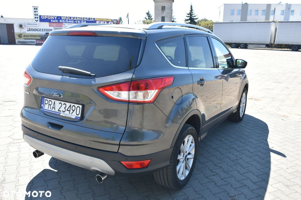 Ford Kuga 2.0 TDCi 4x4 Titanium - 9