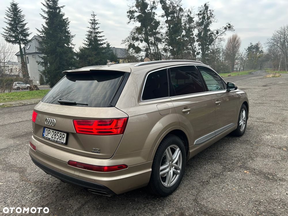 Audi Q7 - 5
