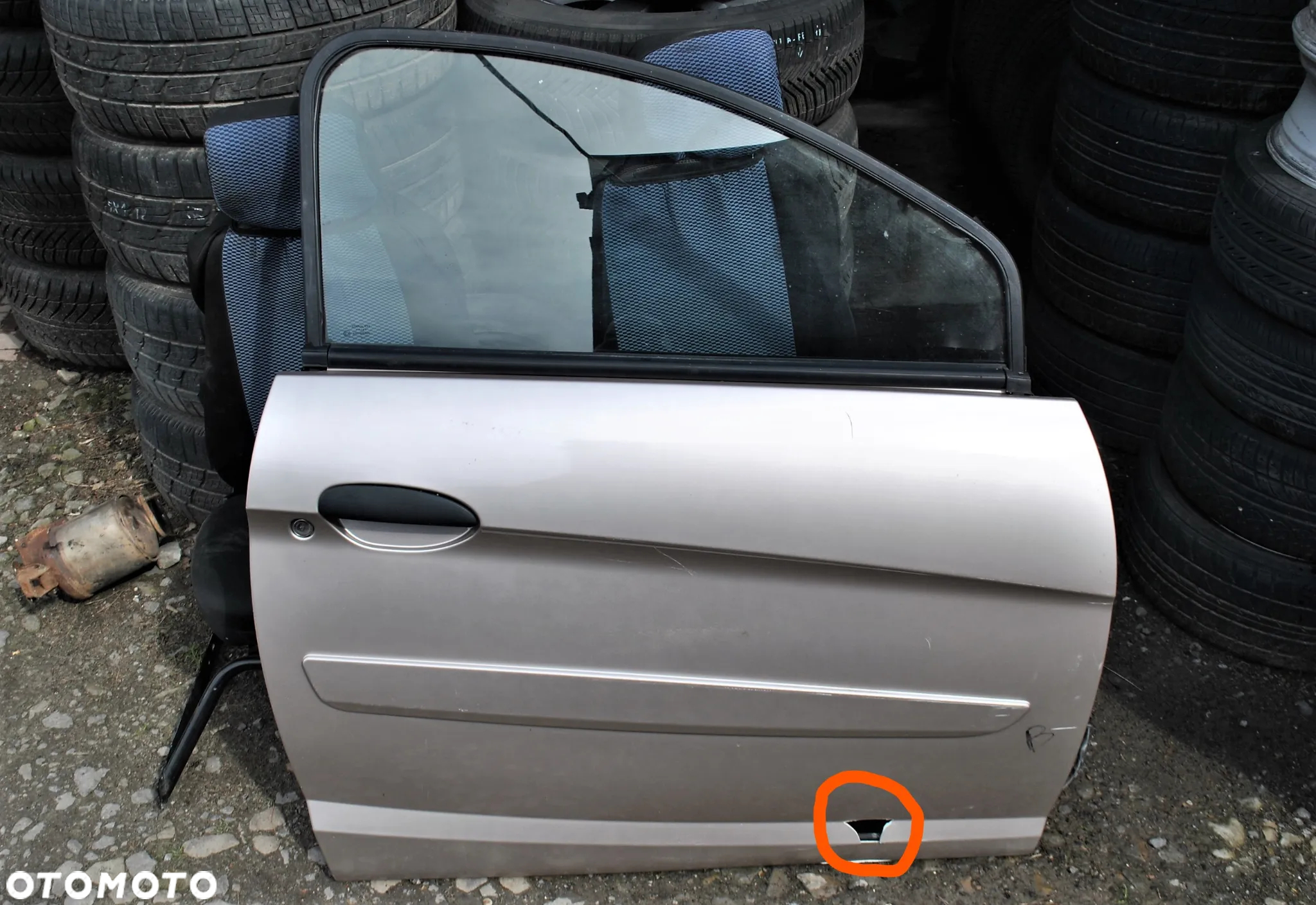 Drzwi prawe Microcar M.Go - 3