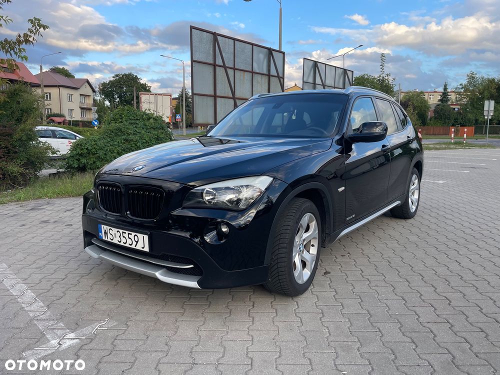 BMW X1 sDrive18i - 1