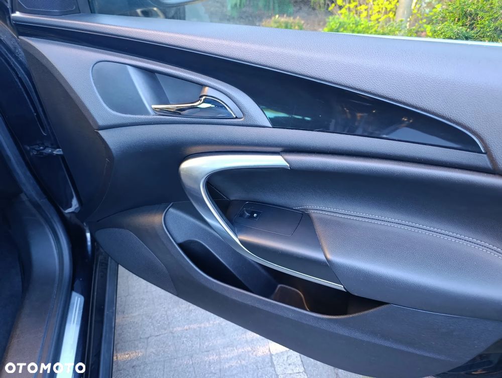 Opel Insignia 2.0 CDTI ecoFLEX Business Cosmo - 34