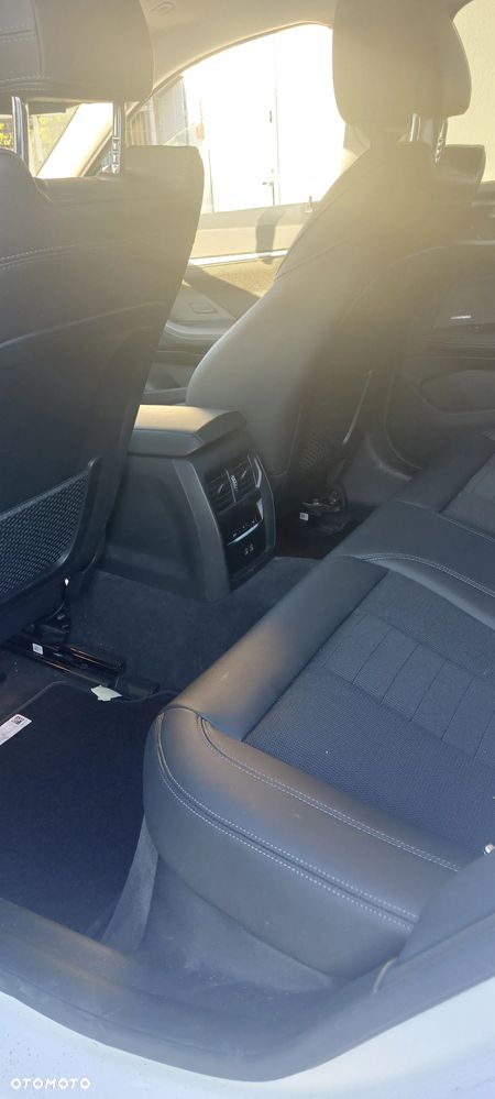 BMW i4 80.7kWh eDrive 35 - 8