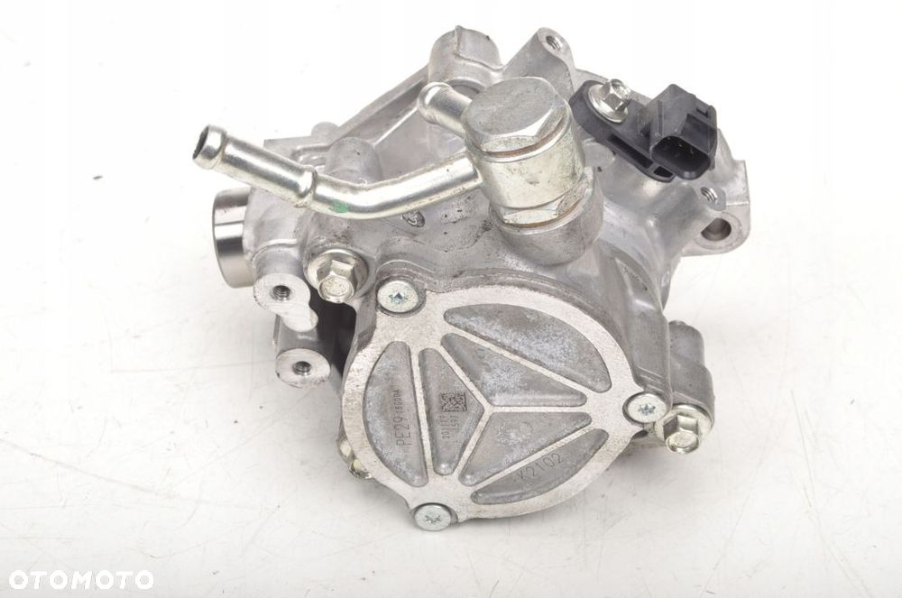 MAZDA 2 DL DJ 1.5 16V POMPA VACUM PE2918G00A 21R