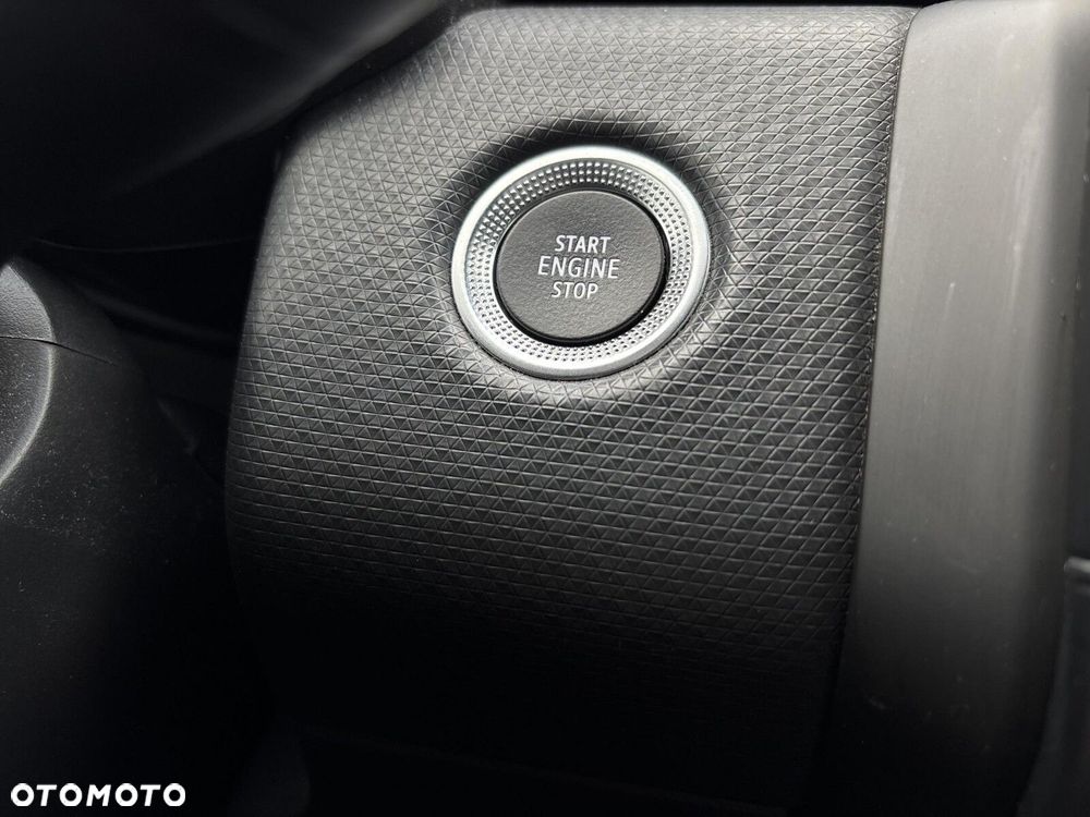 Renault Clio - 26