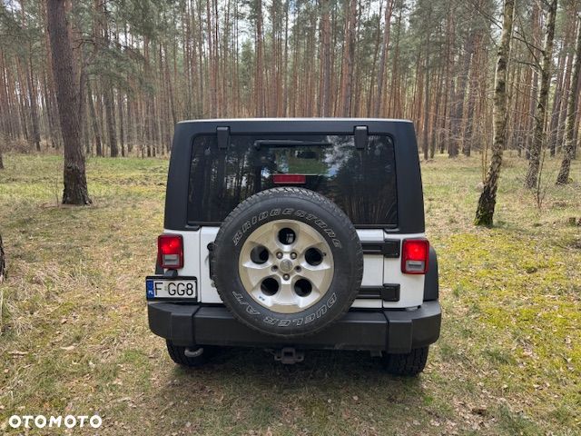 Jeep Wrangler Unlimited 3.6 Automatik Sahara - 5
