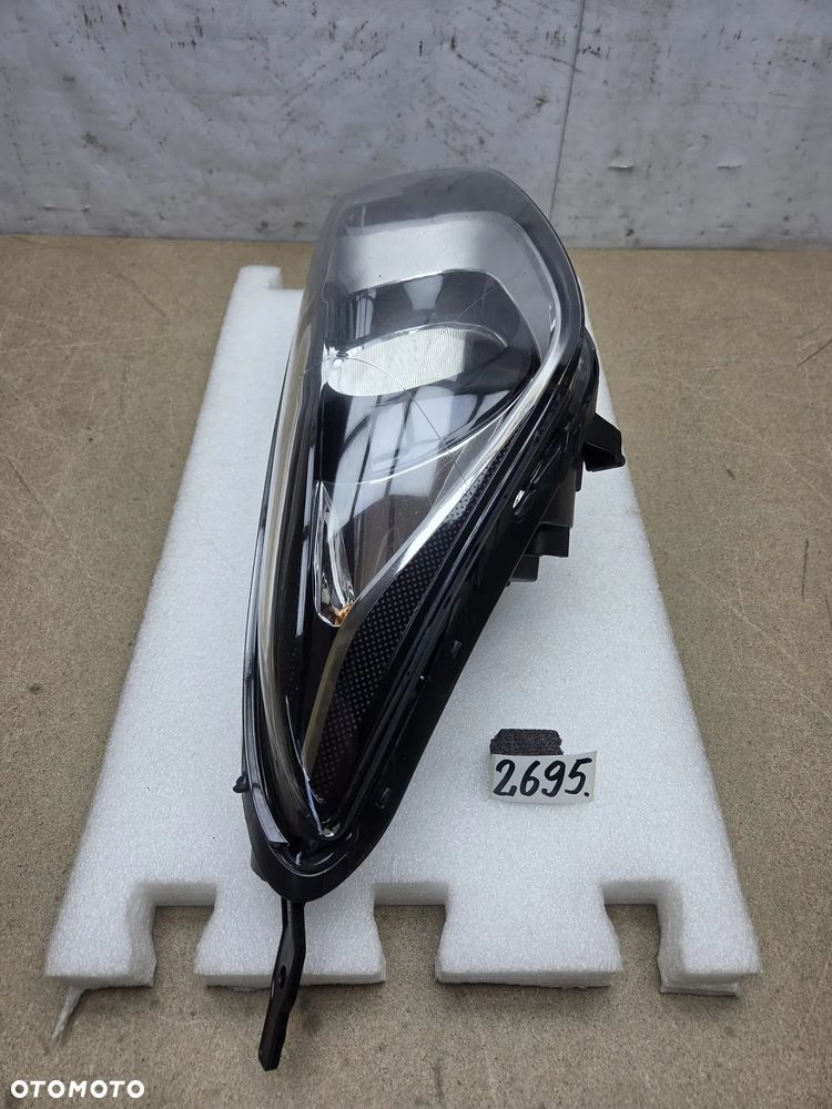 Hyundai i20 lift 12-15r LAMPA PRAWY PRAWA PRZÓD PRZEDNIA 92102-4P800 MAKO - 10