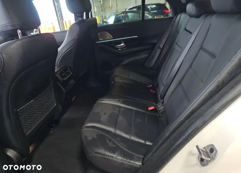 Mercedes-Benz GLE - 11