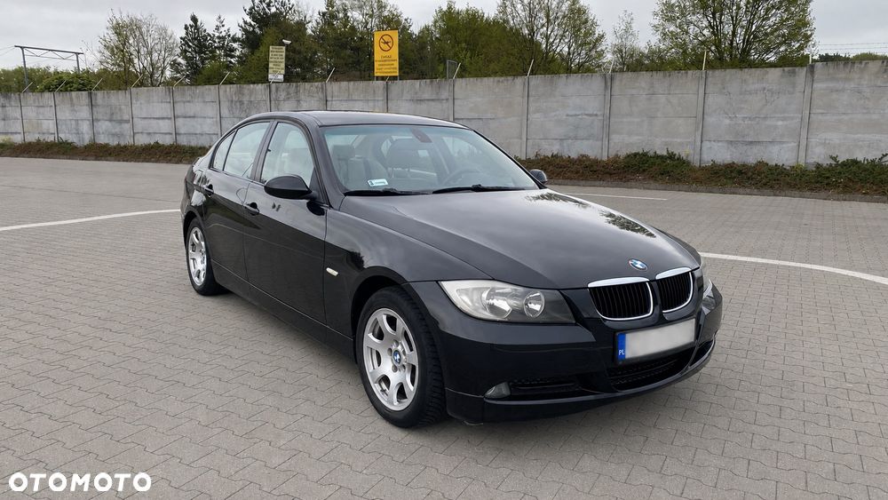 BMW Seria 3 316i - 1