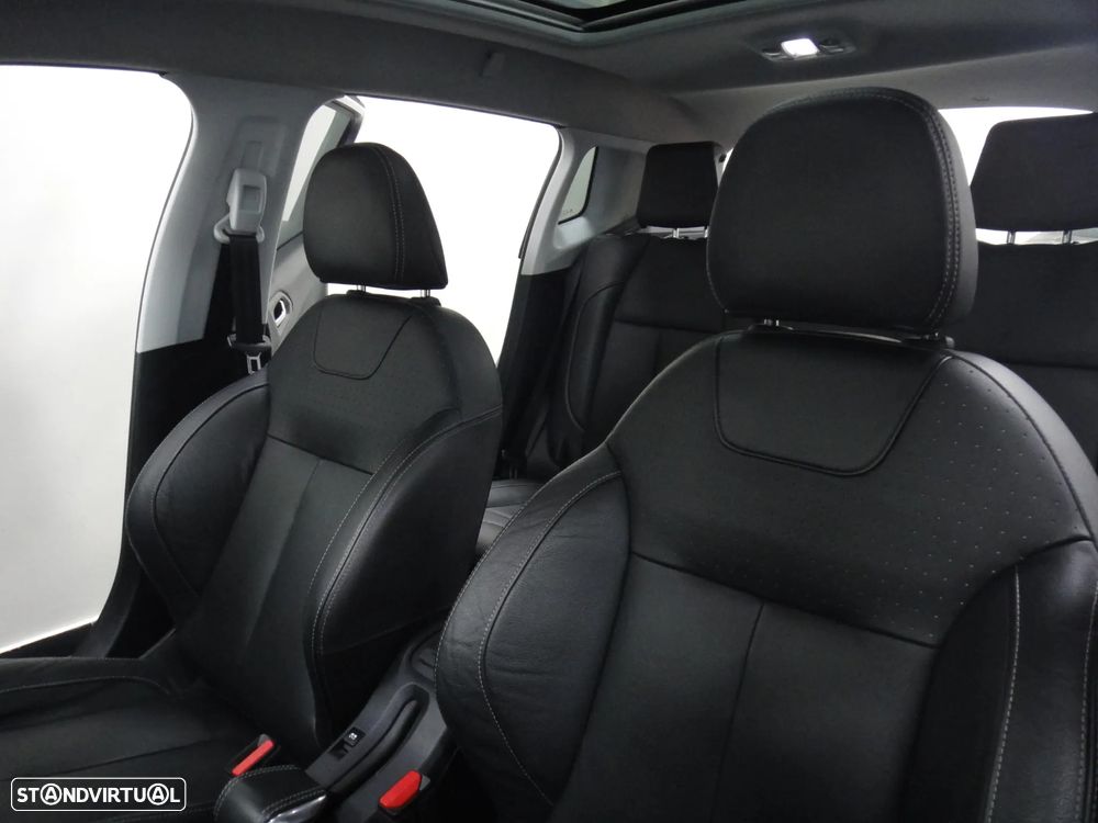 Peugeot 2008 PureTech 110 Stop&Start Allure - 11