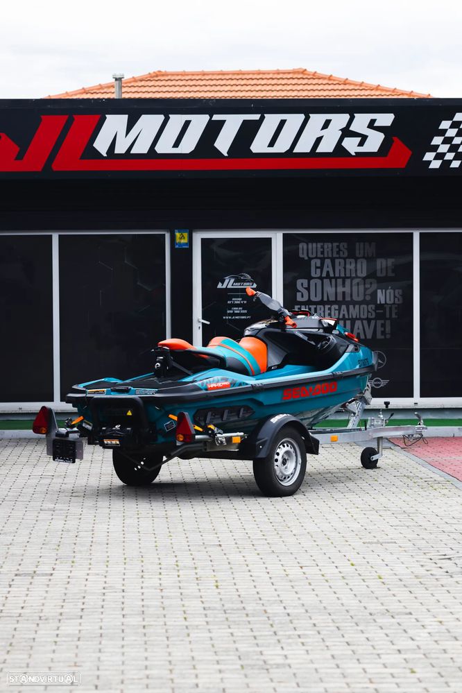 Sea-Doo wake pro 230 - 18