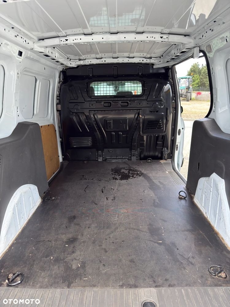 Ford transit connect - 14