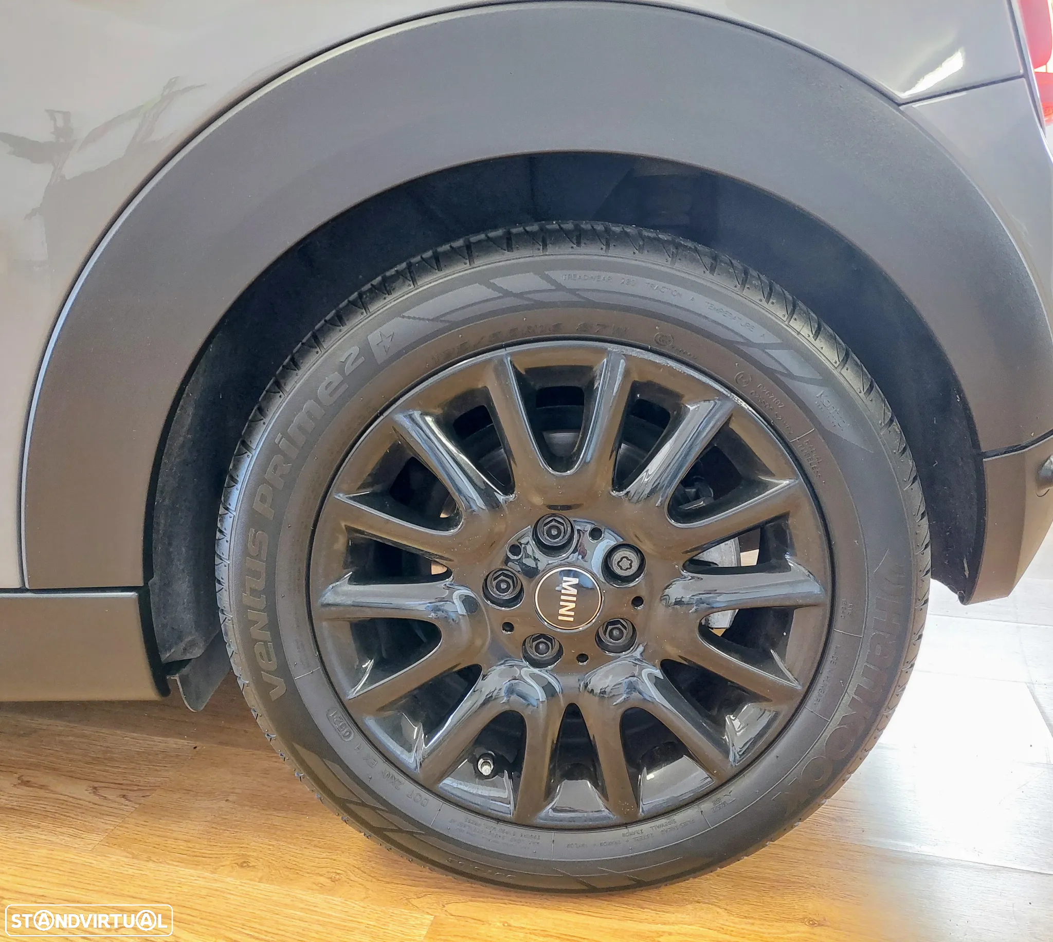 MINI 3 Portas One D - 23
