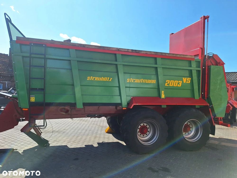 Strautmann vs 2003 - 2