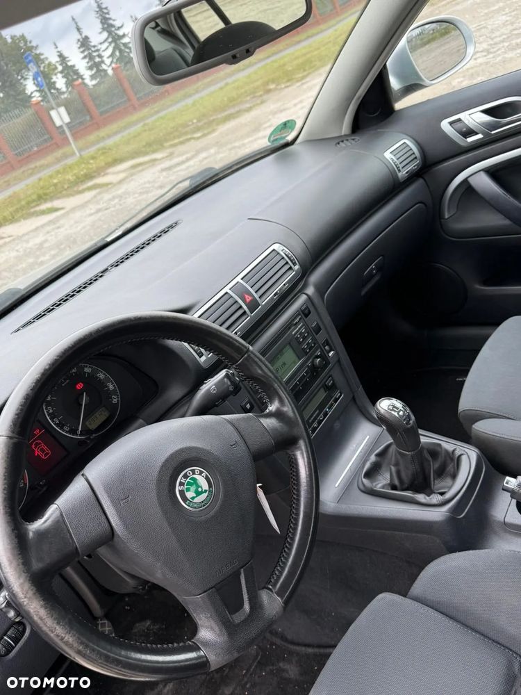 Skoda Superb 1,9 TDI Elegance - 8