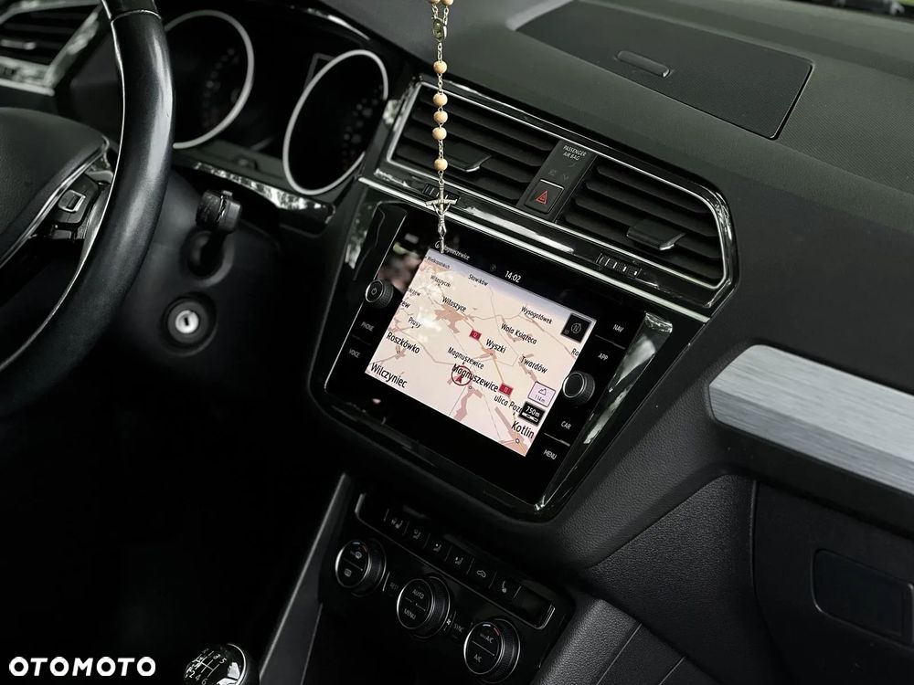 Volkswagen Tiguan - 9