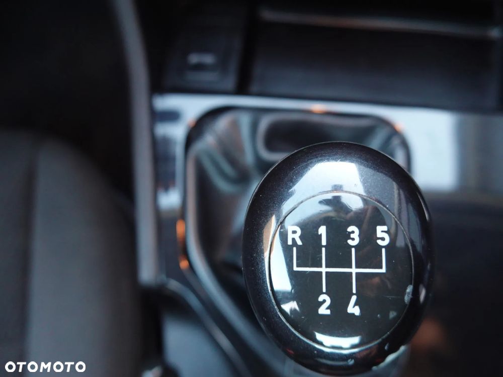 BMW Seria 5 525d - 21