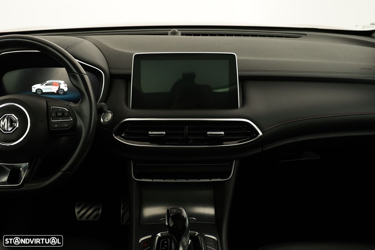 MG EHS 1.5 T-GDI Plug-in Hybrid Luxury - 10