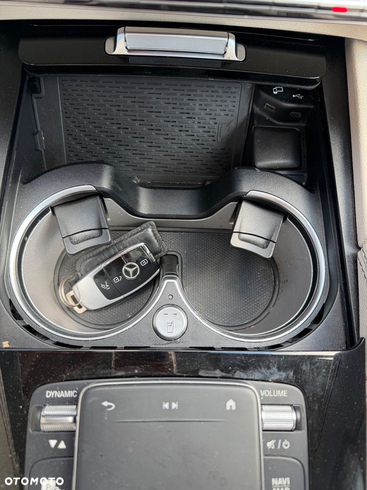 Mercedes-Benz GLS - 36