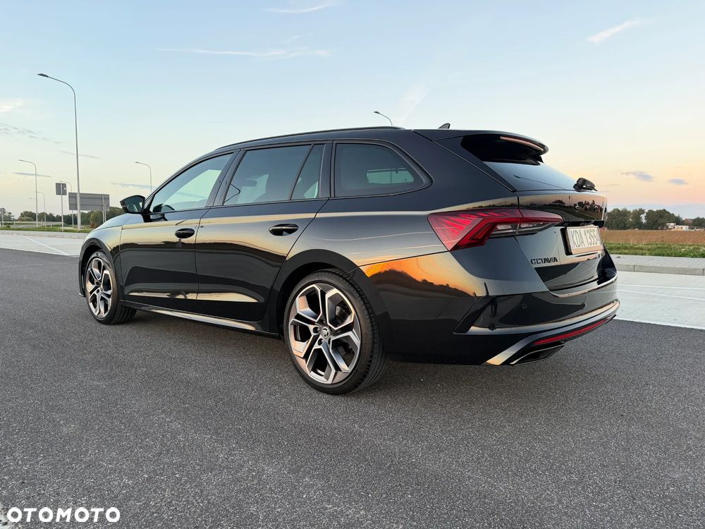 Skoda Octavia 2.0 TDI RS DSG - 7