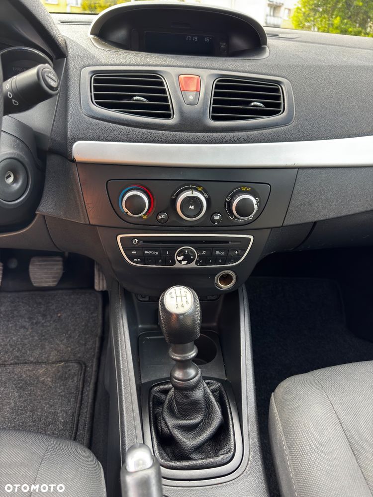 Renault Fluence 1.5 dCi Expression - 20