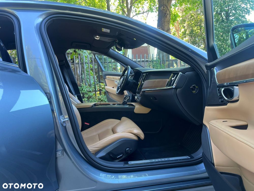 Volvo S90 D5 SCR AWD Inscription - 18