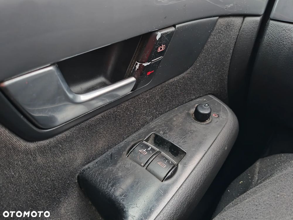 Audi A4 Limousine - 21