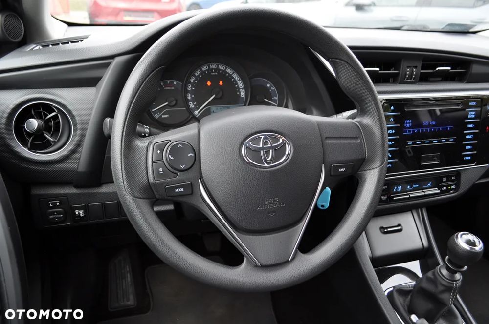 Toyota Auris 1.33 VVT-i Comfort - 36